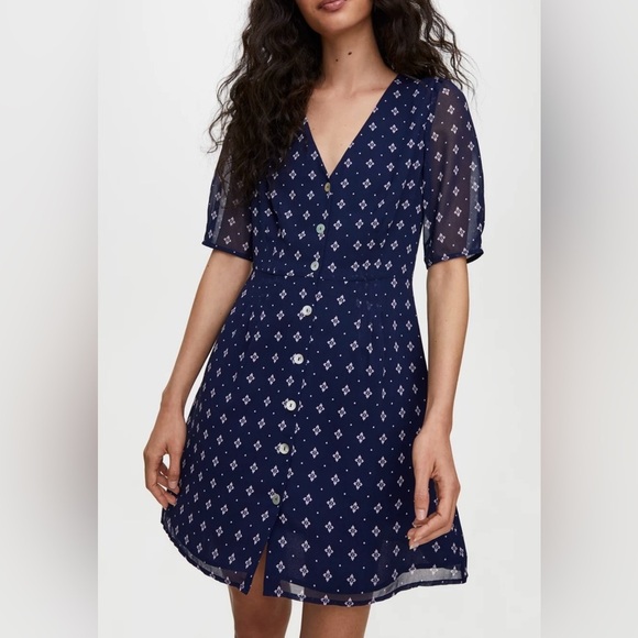 WILFRED Aritzia Mini Button Front A-Line Navy Chiffon Dress Size 2 - Picture 2 of 11